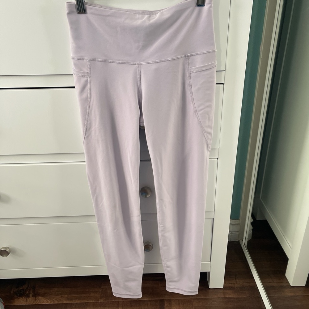 Old Navy Powersoft High-Rise Leggings in Light purple